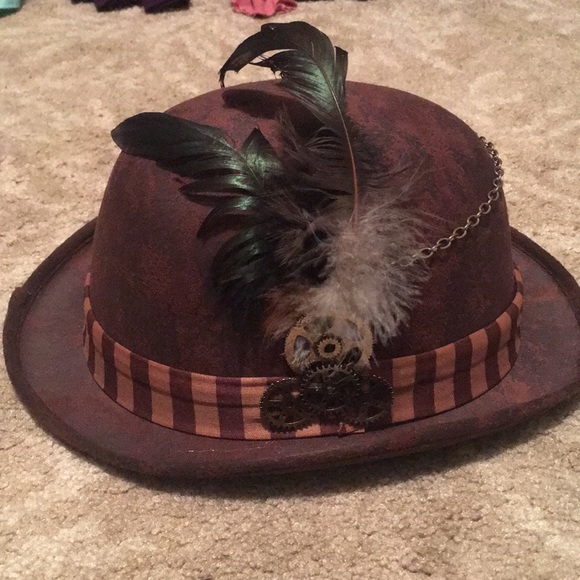 Hat - Picture 1 of 3